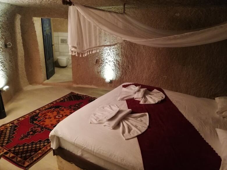 Cronos Cappadocia Cave Hotel