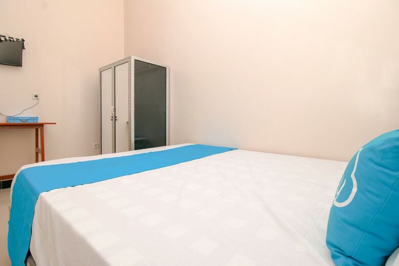 Hotel Airy Eco Syariah Bulusan Selatan Raya 46 Semarang