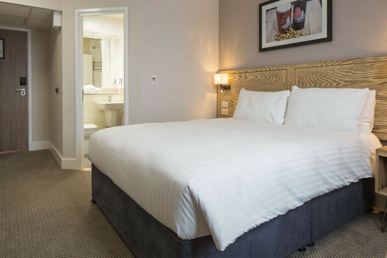 Hotel Paisley Pear By Marstons Inns