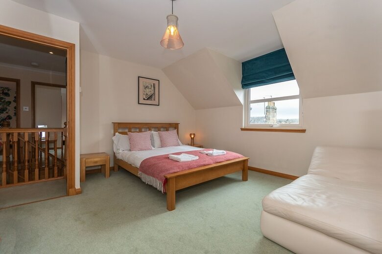Dempster Lodge