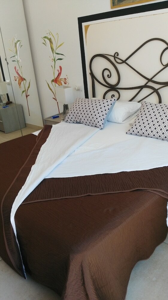 B&B Domus De Janas