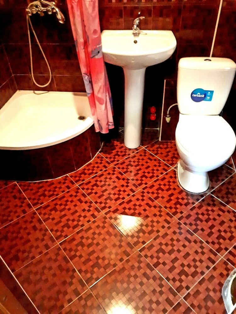 Hotel Rodnichok Guest House