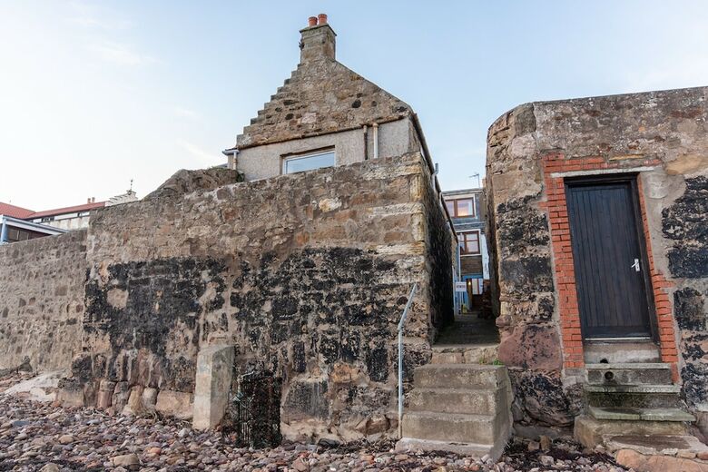 Captains Lookout House With Sea Views