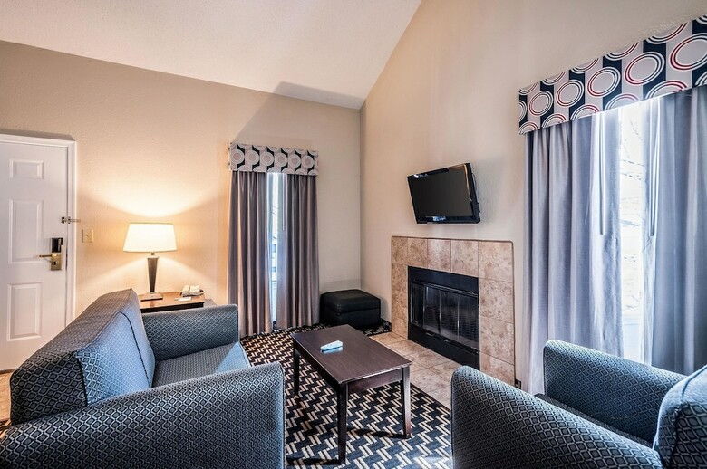 Hotel Quality Suites