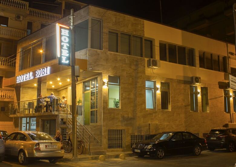 Bobi Hotel