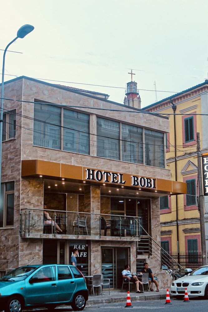 Bobi Hotel