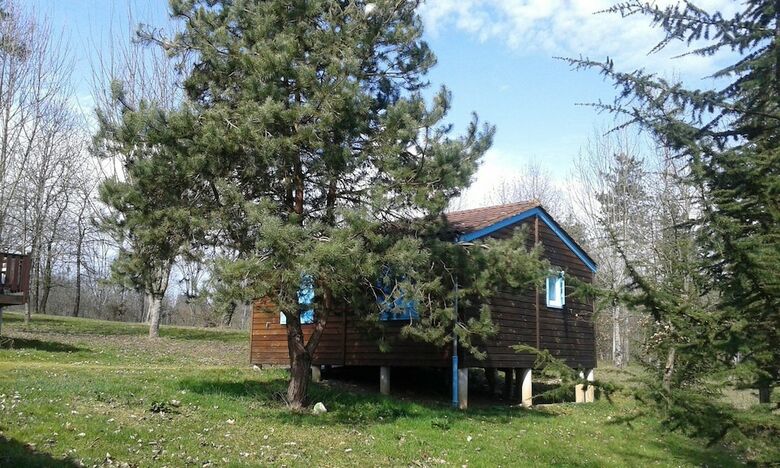 Camping Le Repaire - Les Chalets