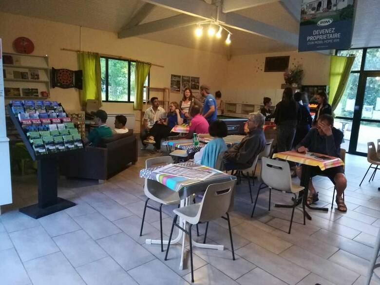 Camping Le Repaire - Les Chalets