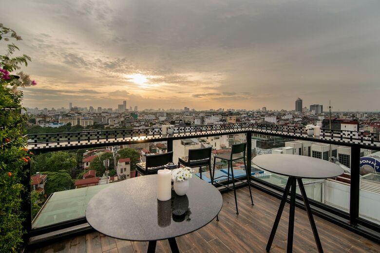 Hanoi La Siesta Diamond Hotel