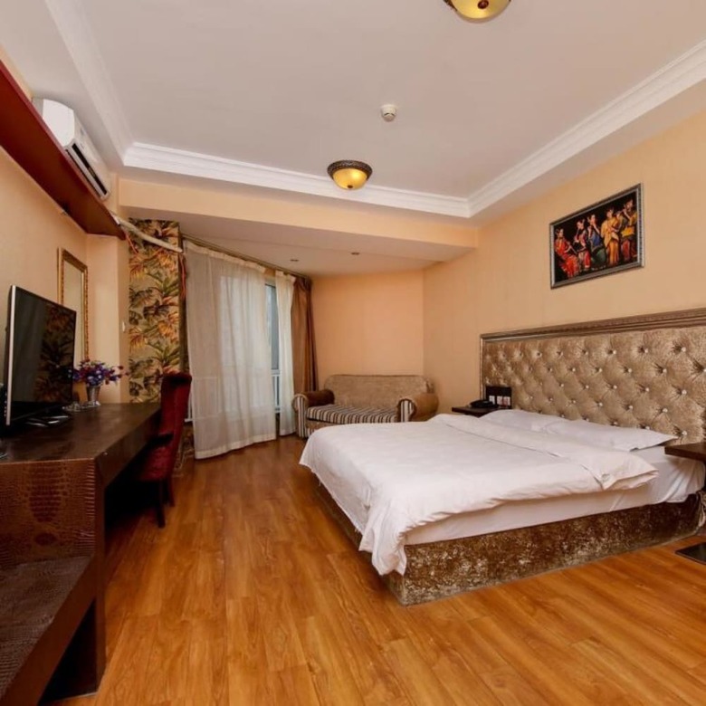 Love Face Hotel