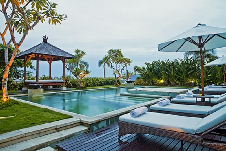 Hotel The Segara Suites