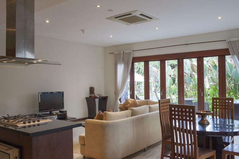 Hotel The Segara Suites