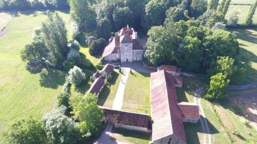 Bed & Breakfast Chateau De Vesset