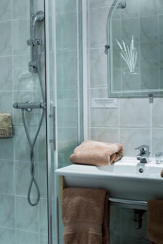 Hotel Logis Auberge Du Grand Ch�ne