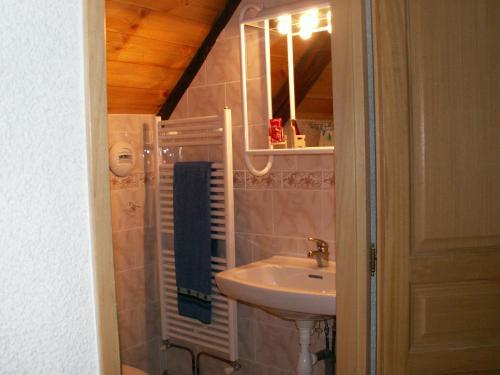 Hostal La Ferme De La Tour