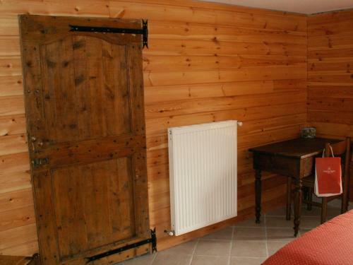 Hostal La Ferme De La Tour