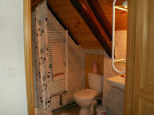 Hostal La Ferme De La Tour