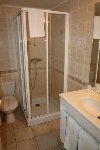 Hotel H�tel Les Tilleuls De Pareloup