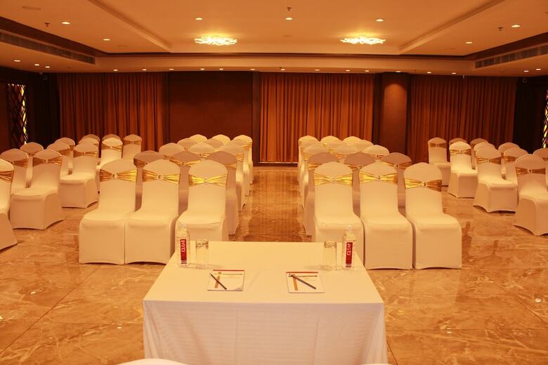 Hotel Sarovar Portico Somnath