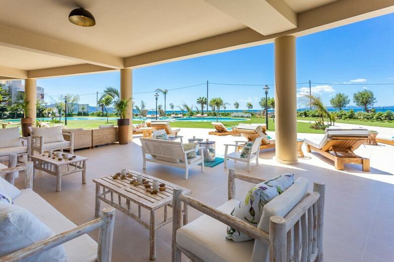 Elysian Luxury Hotel & Spa