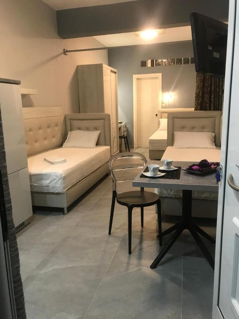 Apartamentos Avra Comfort Rooms- Family
