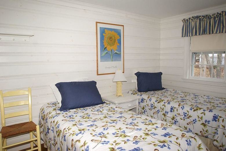 Hostal 13 Bassetts Lane