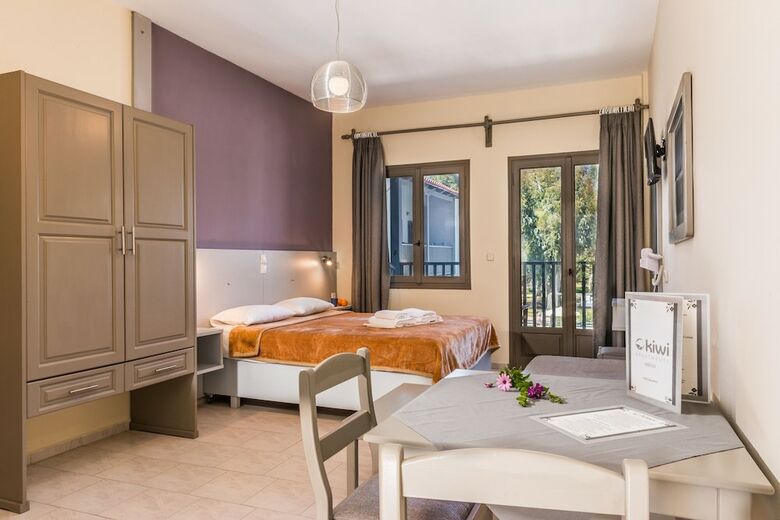 Aparthotel Kiwi Apartments