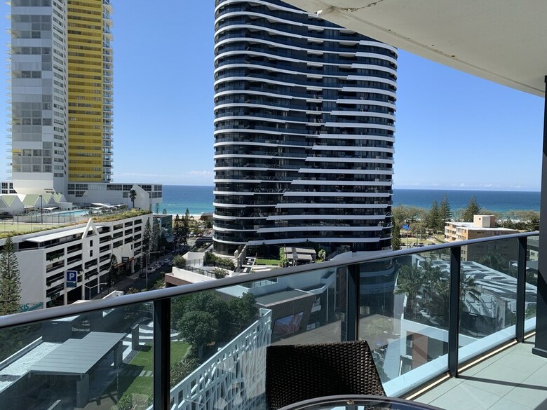 Apartamentos The Oracle Broadbeach #906