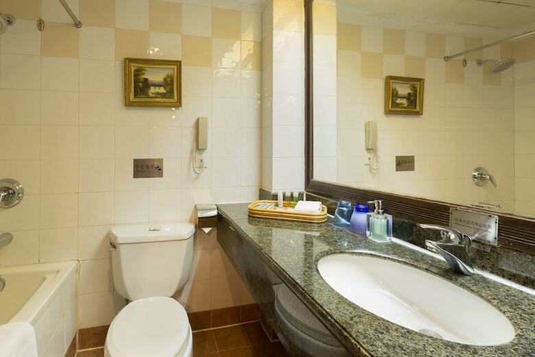 Grand Palace Hotel