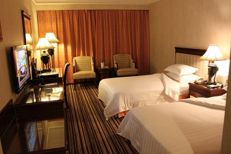 Grand Palace Hotel