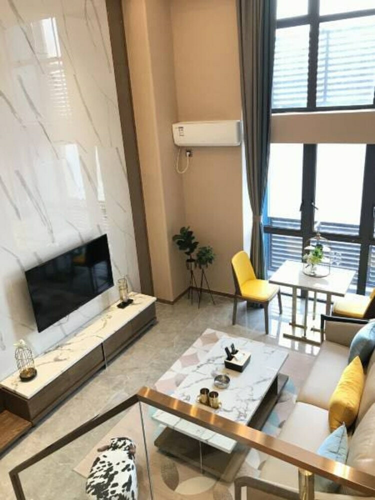 Tianguo Cuican Apartment