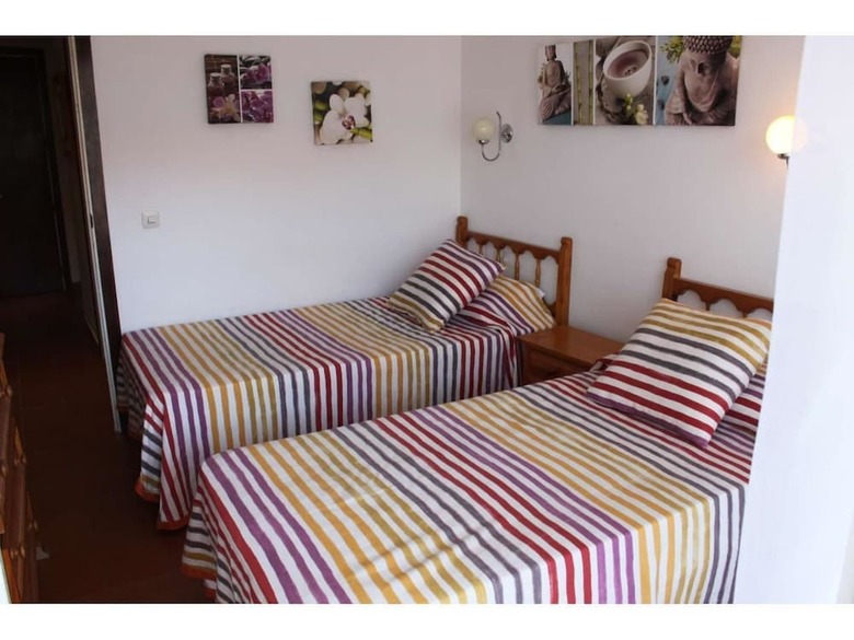 Apartamentos Girasol