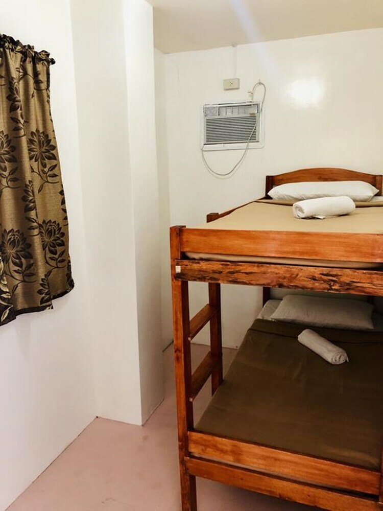 Hostal Pinpin Guesthouse - Hostel