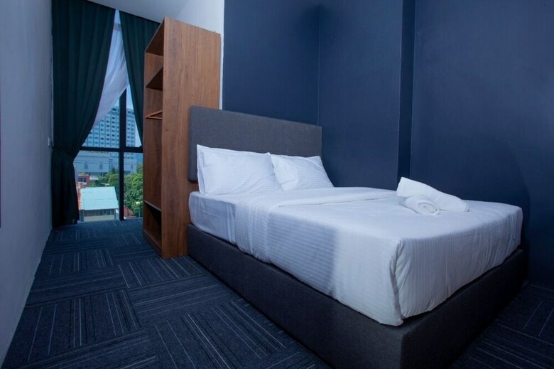 We Hotel