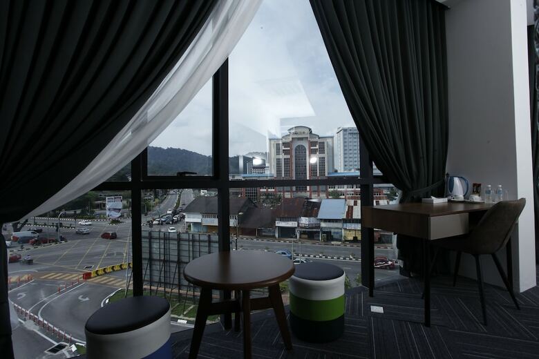 We Hotel