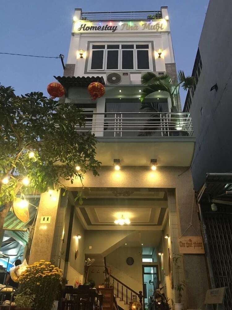 Hotel Nha Muoi Homestay