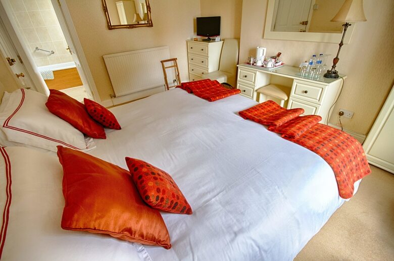 Hotel Holcombe House