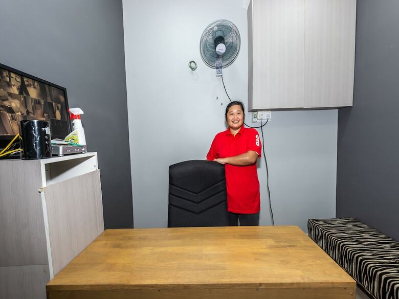 Oyo 1185 Ho Hotel