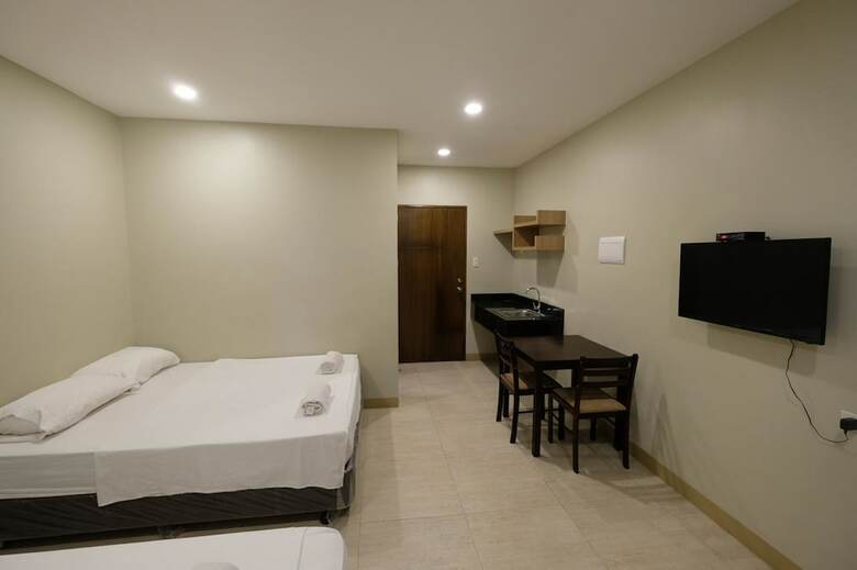 Hotel Kiwi South