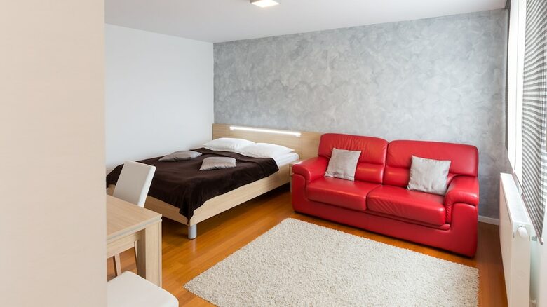 Dream Hotel