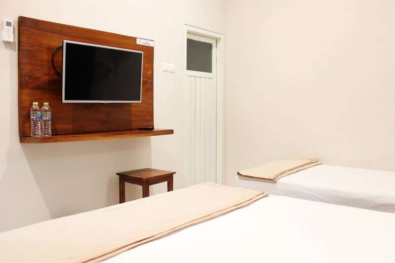 Hotel House Of Dharmawan