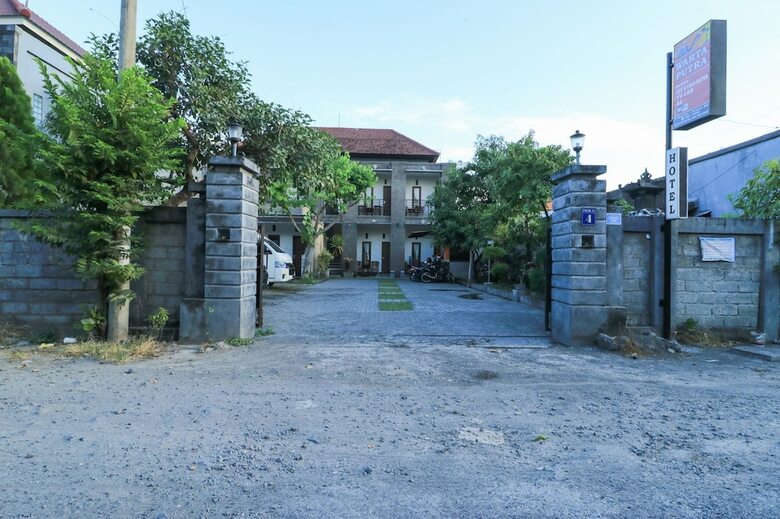 Hotel Warta Putra