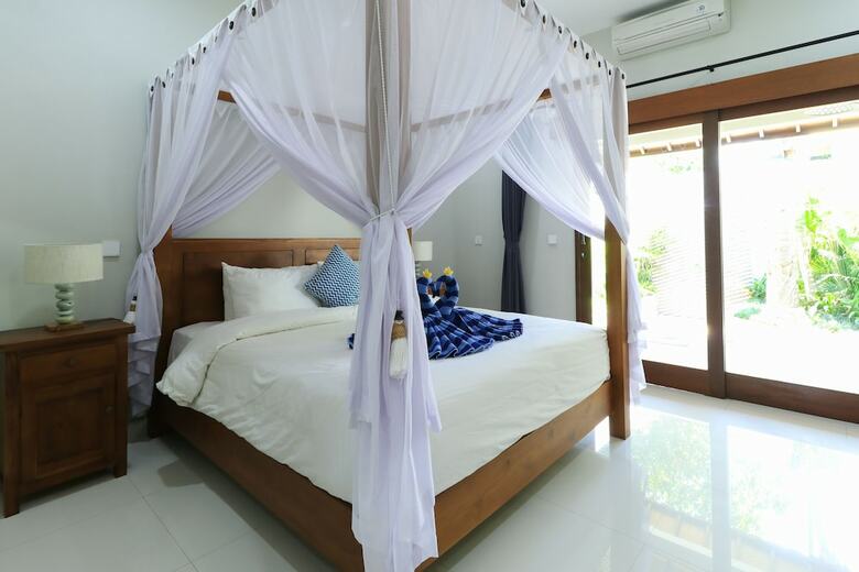 Bali Santi Villa