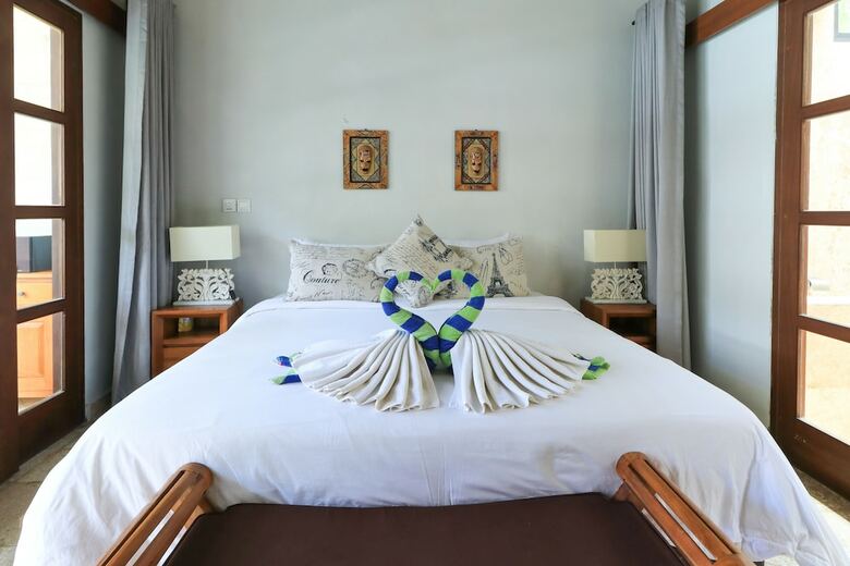 Bali Santi Villa