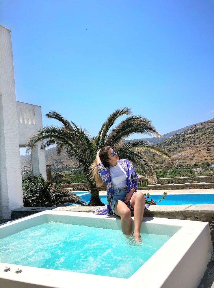 Nicolas Hotel Apartments