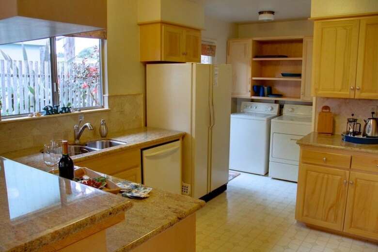 3509 Seabreeze