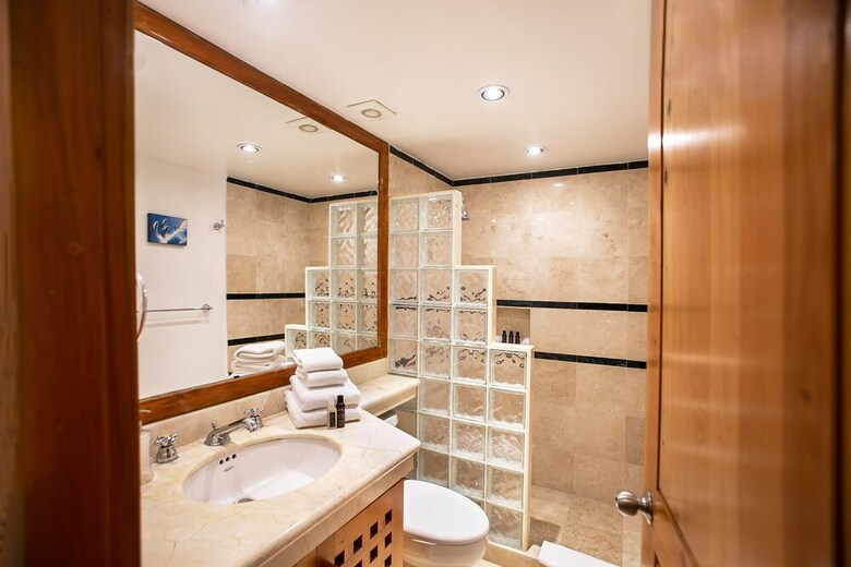 Condo Playa 3br Condo By Rmh
