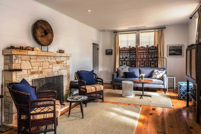 3746 The Guest House