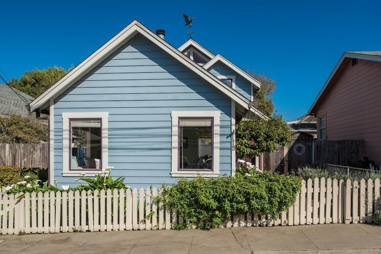 3743 Pelican Peaks