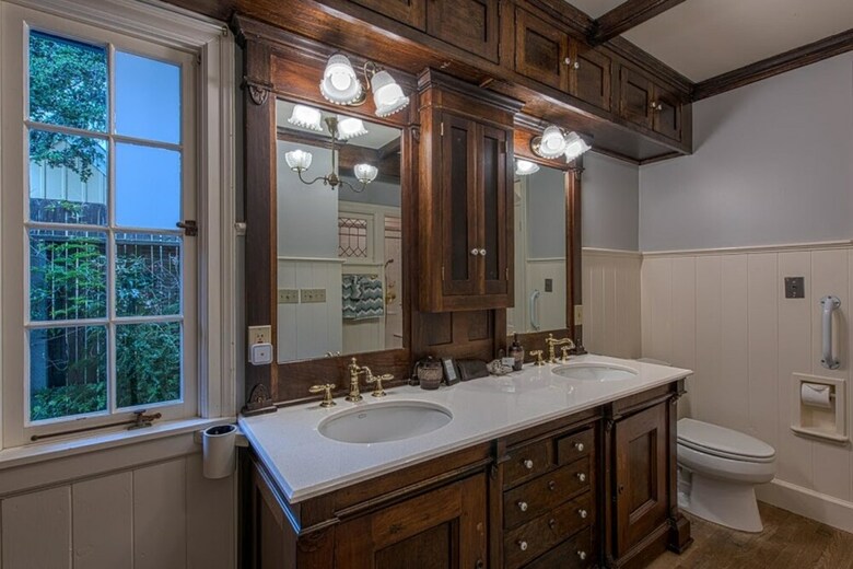 3749 Victorian Sanctuary By The Sea